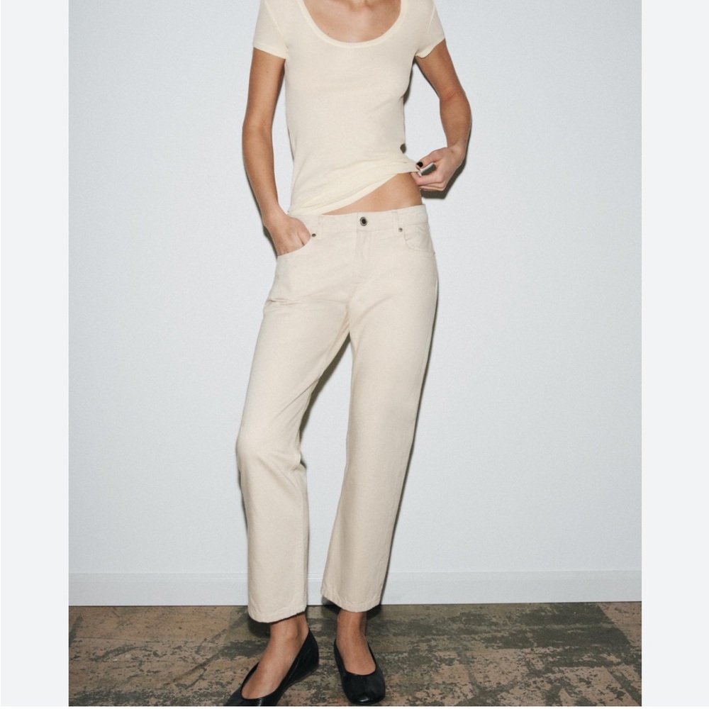 Zara Highrise Ankle Off White Mom Jeans Size 8 Cotton